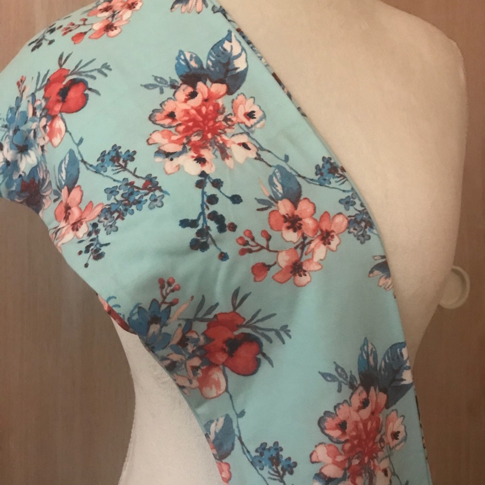 NWT Honey and Lace Leggings size Medium